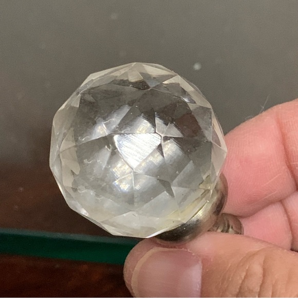 Clear Sphere Drawer Knob - Picture 3 of 6